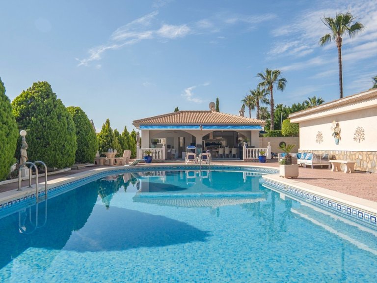 Villa for Sale in Ciudad Quesada, Alicante 4