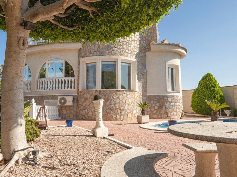 Villa for Sale in Ciudad Quesada, Alicante 6