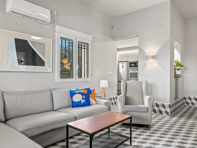 Villa for Sale in Elche, Alicante 7