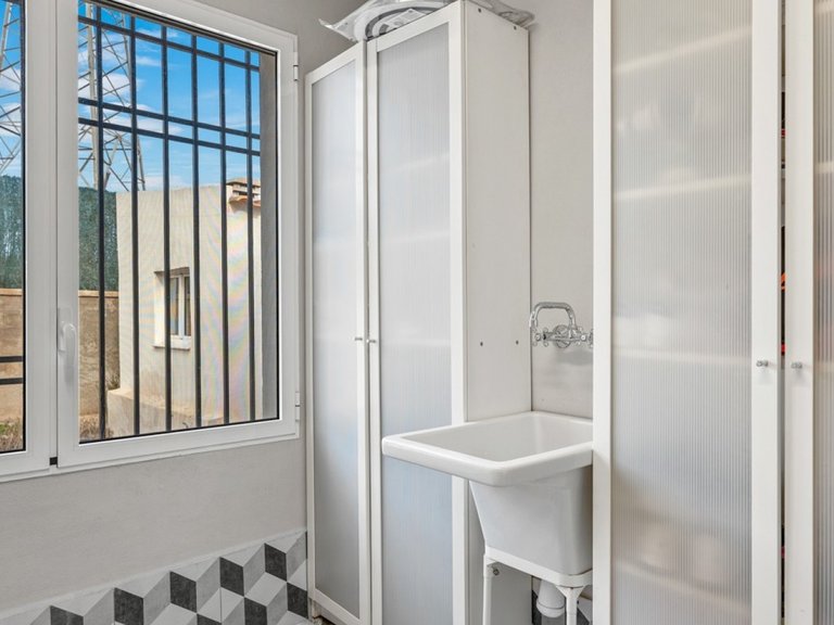 Villa for Sale in Elche, Alicante 24