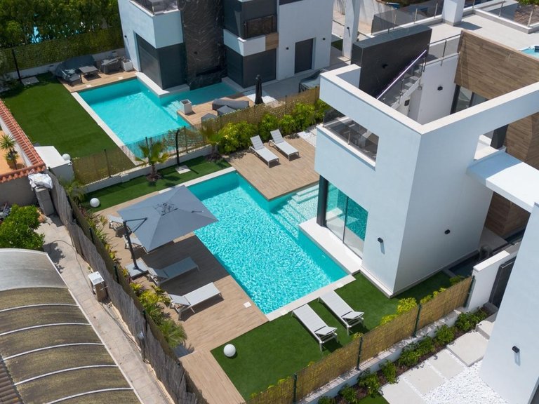 Villa for Sale in Torrevieja, Alicante 5