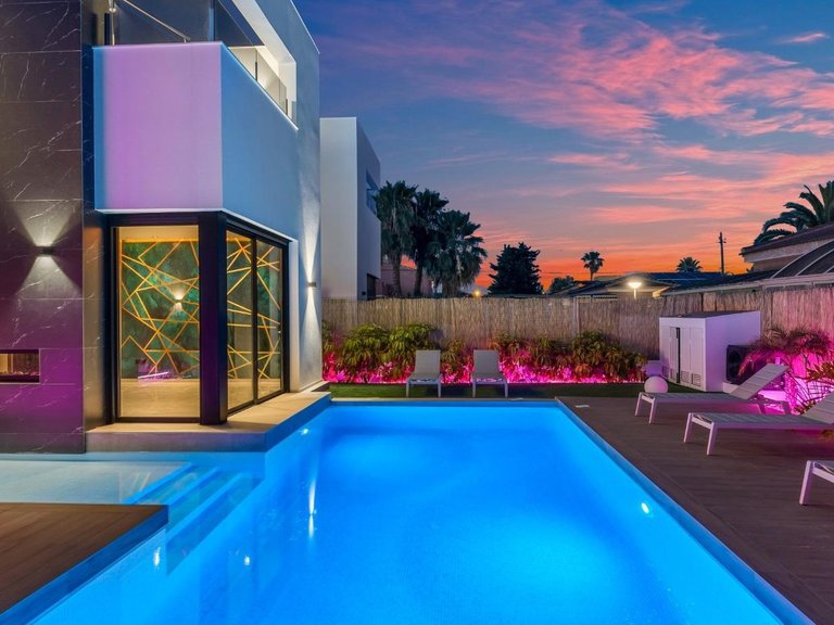 Villa for Sale in Torrevieja, Alicante 15