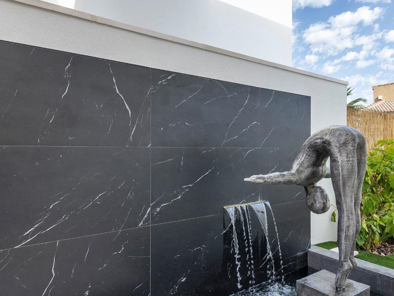 Villa for Sale in Torrevieja, Alicante 26