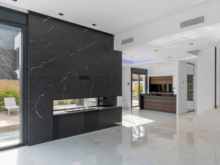 Villa for Sale in Torrevieja, Alicante 33