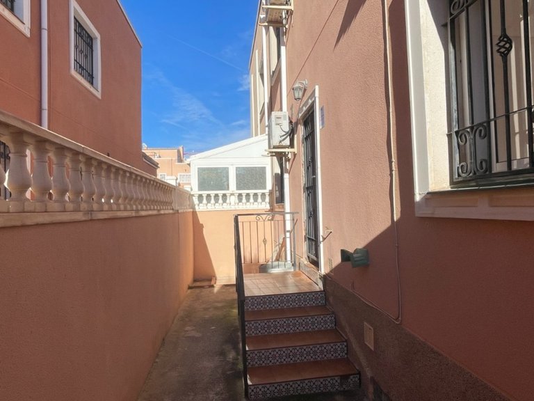 Town House for Sale in Los Montesinos, Alicante 4
