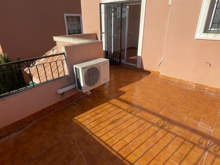 Town House for Sale in Los Montesinos, Alicante 18