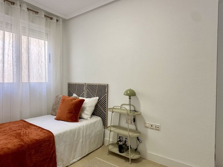 Apartment for Sale in Torrevieja, Alicante 12