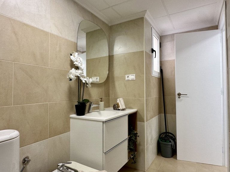 Apartment for Sale in Torrevieja, Alicante 15