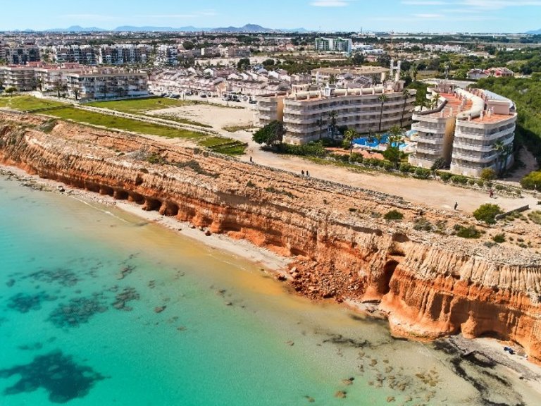 Villa for Sale in Orihuela Costa, Alicante 11