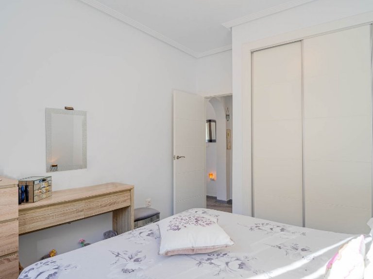 Villa en Venta en Orihuela Costa, Alicante 12