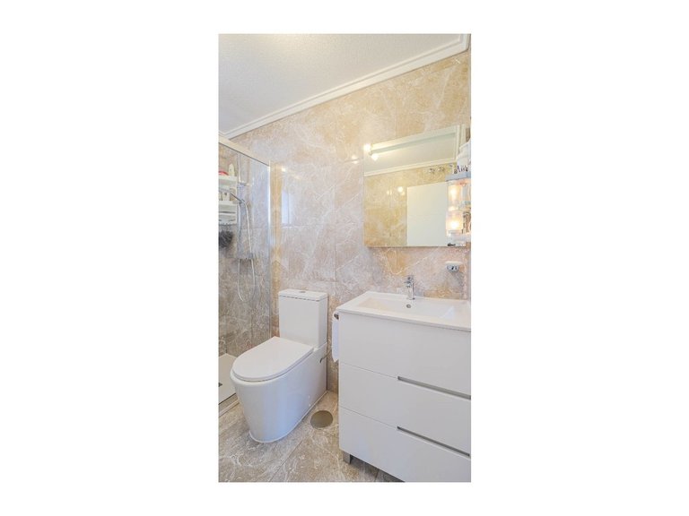 Villa en Venta en Orihuela Costa, Alicante 31