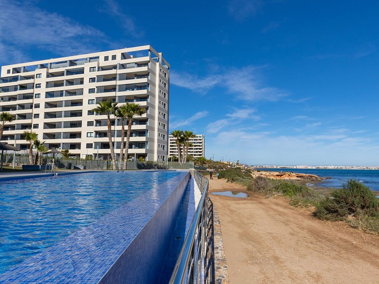 Apartment for Sale in Torrevieja, Alicante 35
