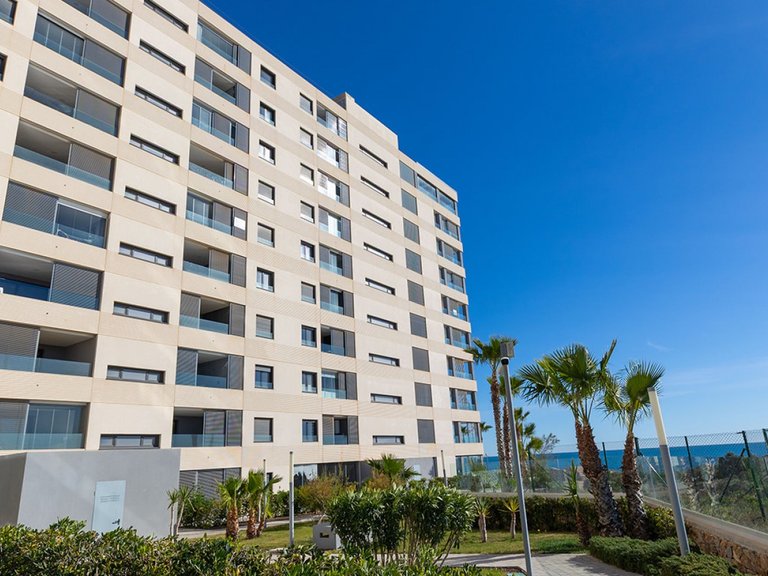 Apartment for Sale in Torrevieja, Alicante 38