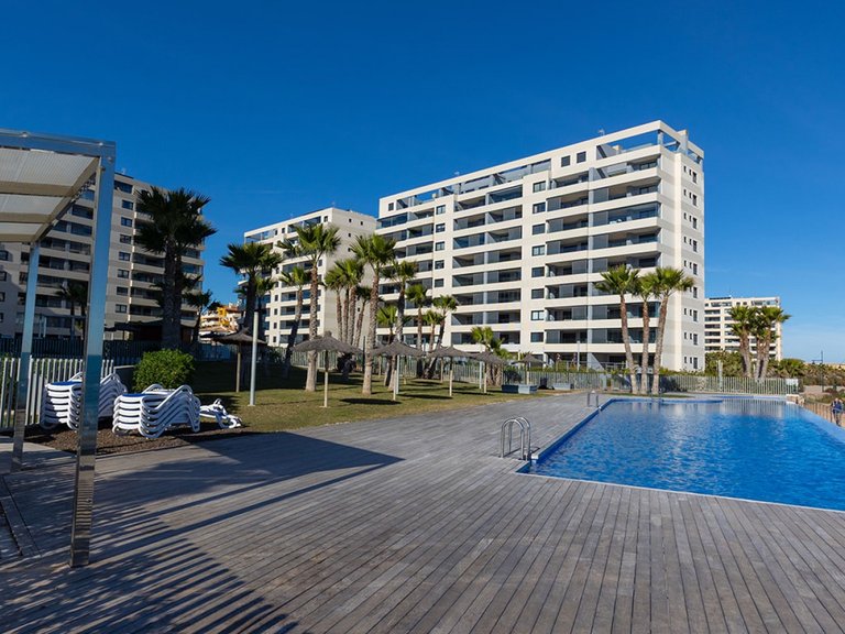 Apartment for Sale in Torrevieja, Alicante 39