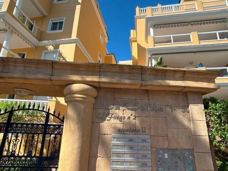 Apartment for Sale in Orihuela Costa, Alicante 38