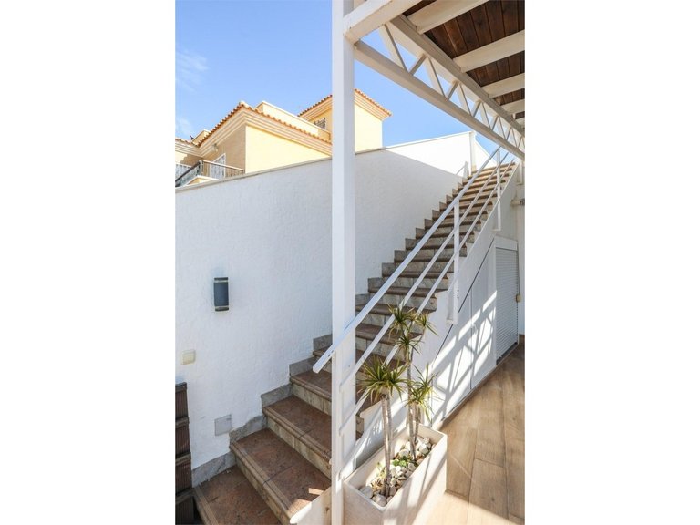 Villa for Sale in Pilar De La Horadada, Alicante 32