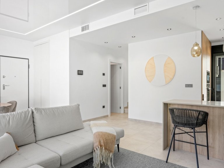 Villa for Sale in Orihuela Costa, Alicante 3