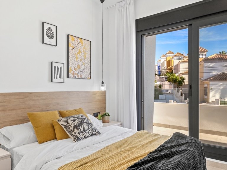 Villa for Sale in Orihuela Costa, Alicante 26