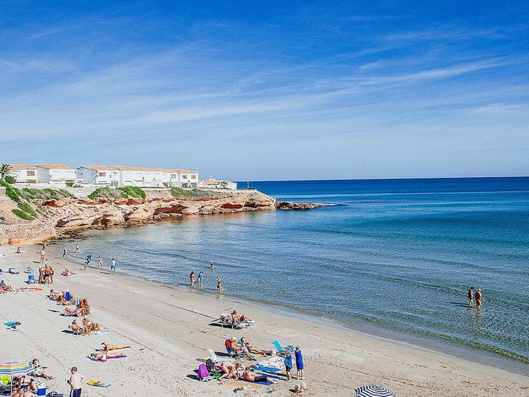 Villa for Sale in Orihuela Costa, Alicante 18