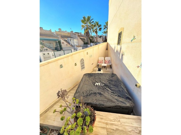 Town House for Sale in Orihuela Costa, Alicante 32