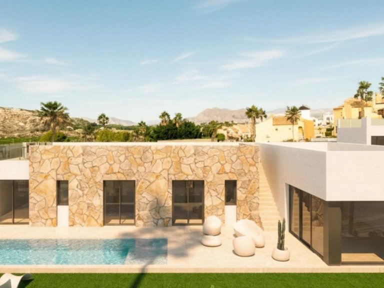 Villa for Sale in Algorfa, Alicante 4