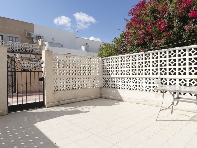 Town House for Sale in Torrevieja, Alicante 28