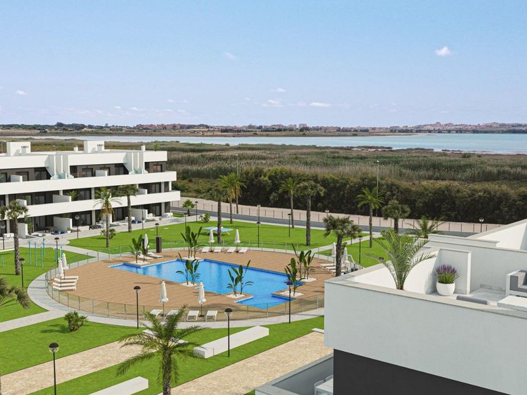 Apartment for Sale in Guardamar Del Segura, Alicante 3