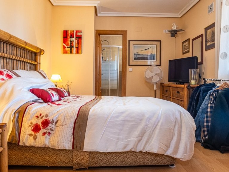 Villa for Sale in Torrevieja, Alicante 8