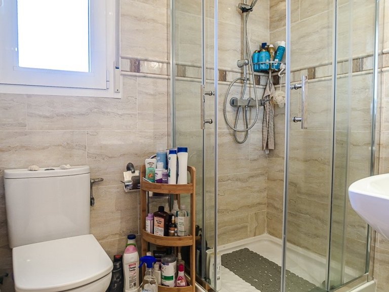 Villa for Sale in Torrevieja, Alicante 28