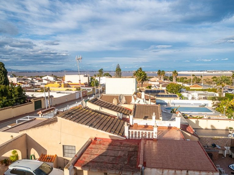 Villa for Sale in Torrevieja, Alicante 36