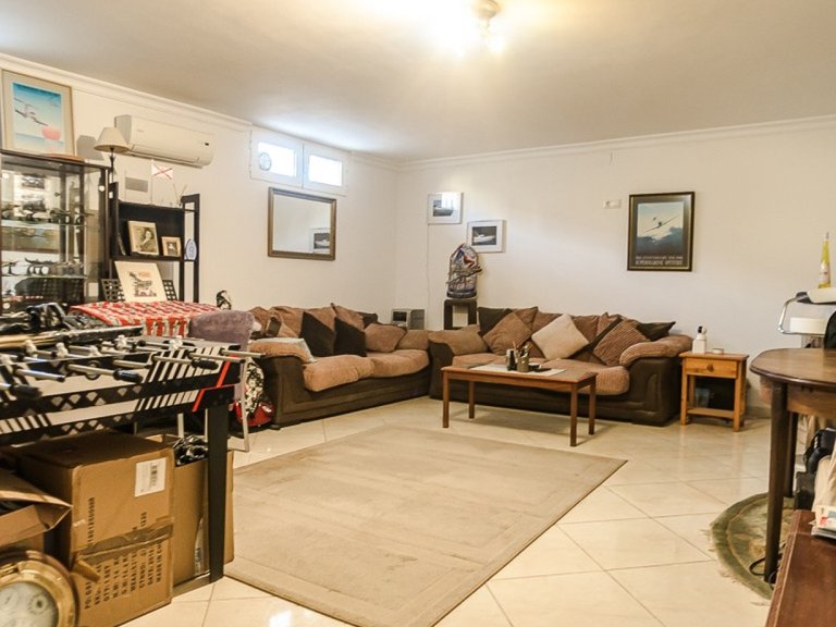 Villa for Sale in Torrevieja, Alicante 40