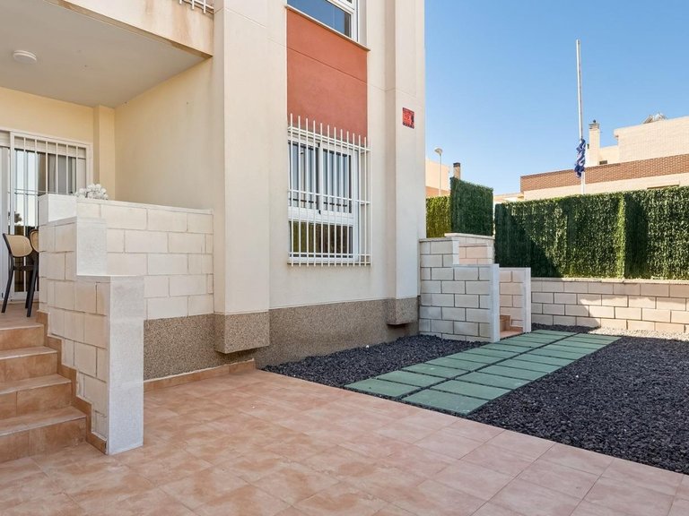 Apartment for Sale in Orihuela Costa, Alicante 30
