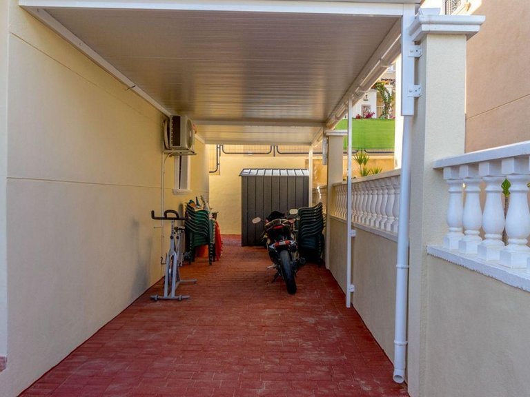 Villa for Sale in Orihuela Costa, Alicante 5