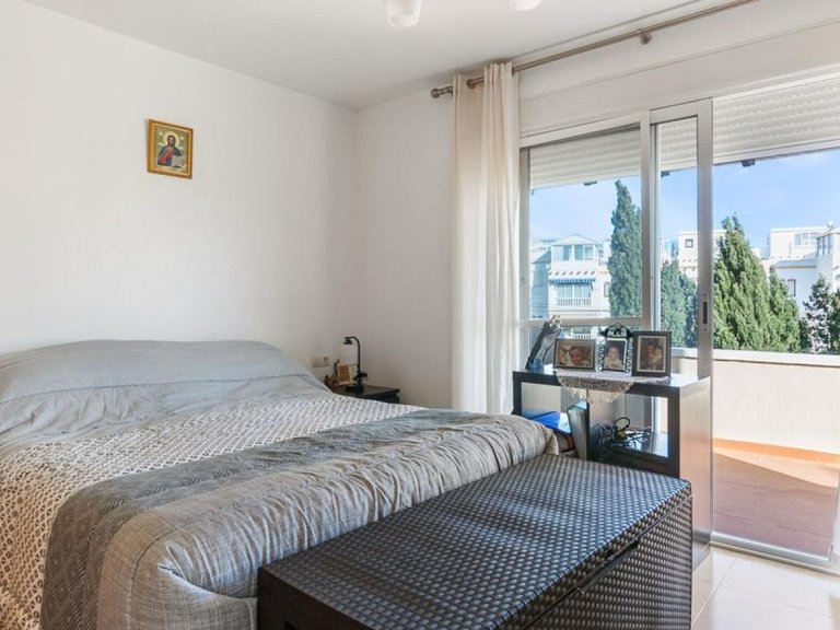 Villa for Sale in Orihuela Costa, Alicante 11