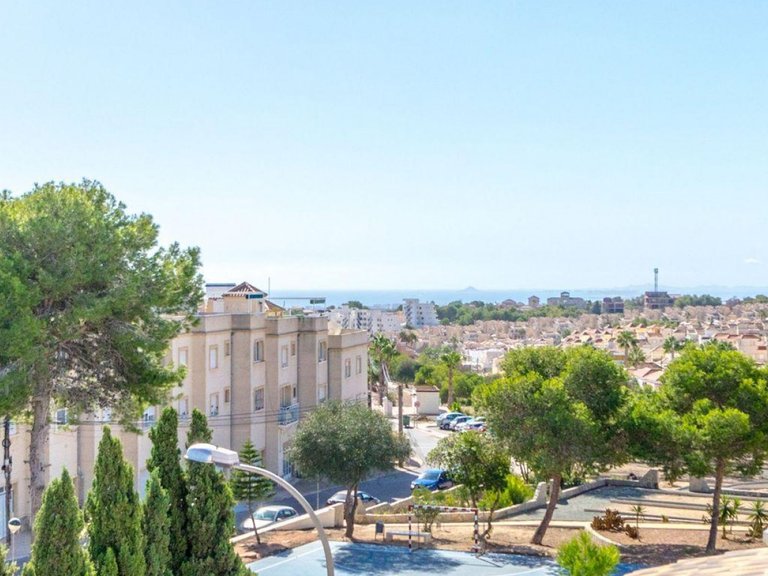 Villa for Sale in Orihuela Costa, Alicante 38