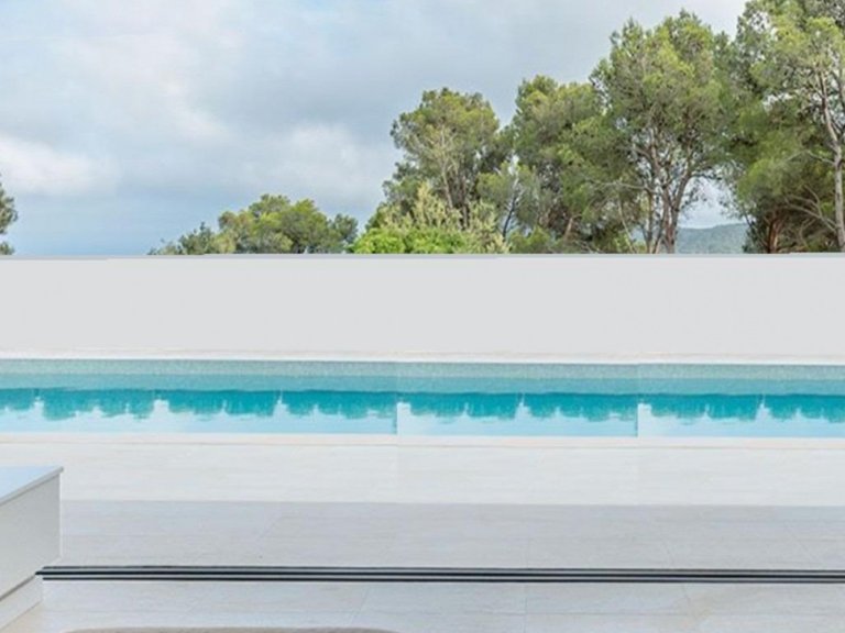 Villa for Sale in Orihuela Costa, Alicante 2