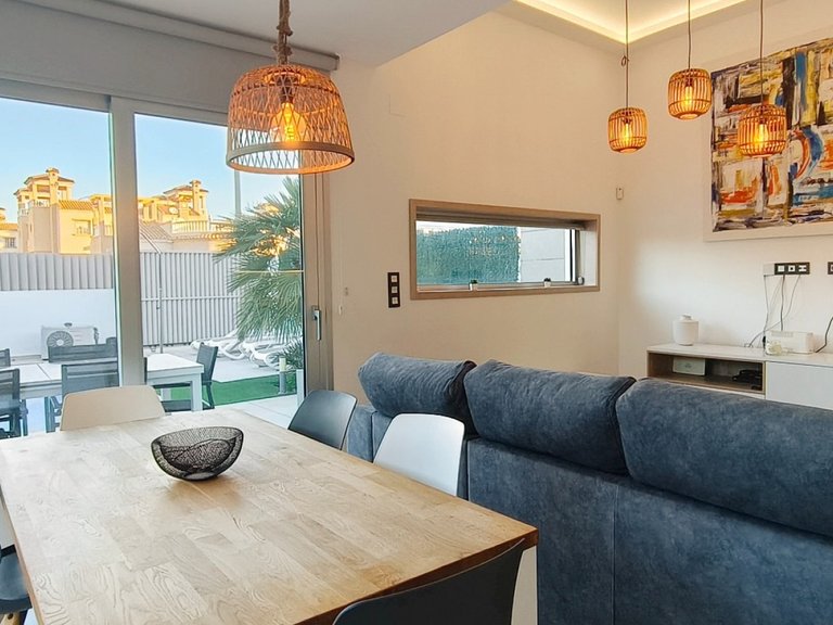 Villa for Sale in Guardamar Del Segura, Alicante 4