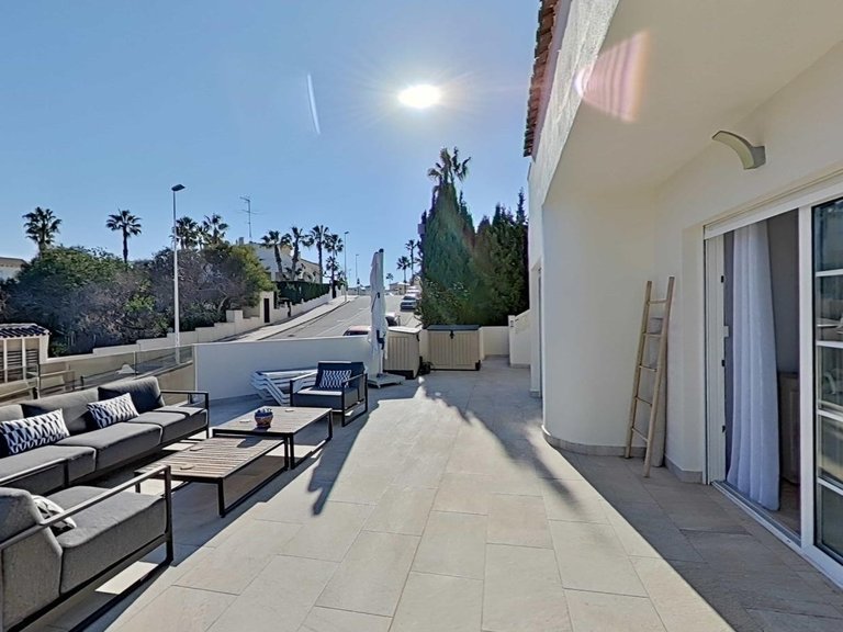 Villa for Sale in Orihuela Costa, Alicante 6