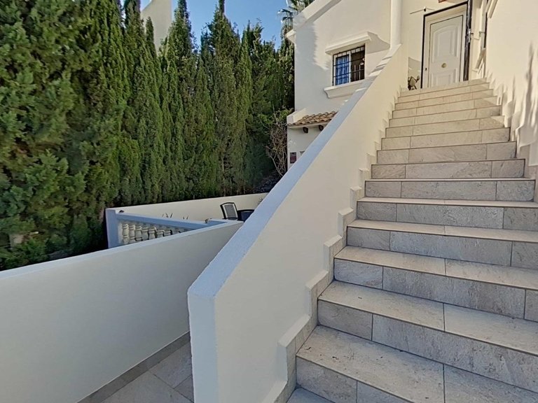Villa for Sale in Orihuela Costa, Alicante 25