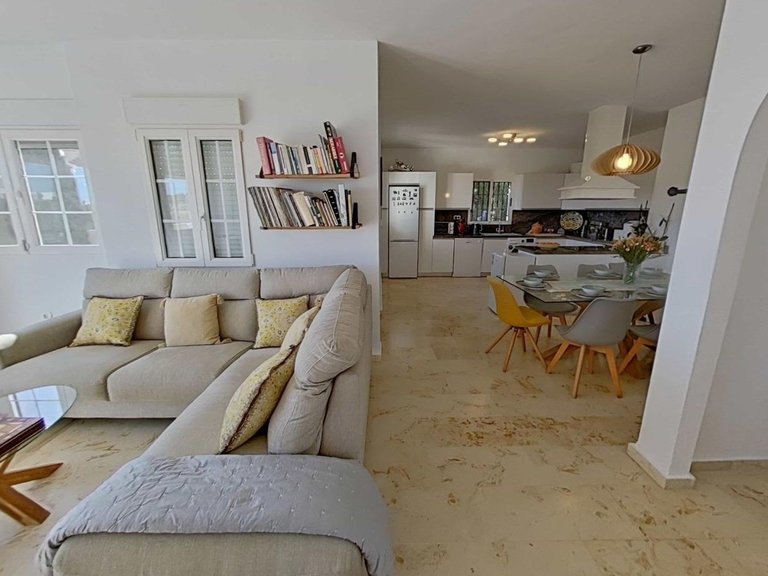 Villa for Sale in Orihuela Costa, Alicante 37