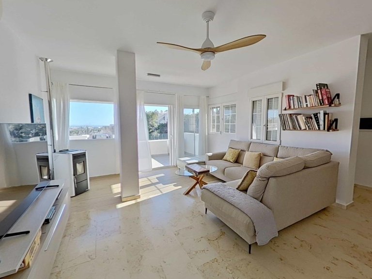 Villa for Sale in Orihuela Costa, Alicante 41