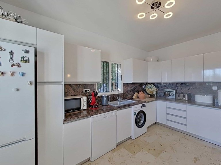 Villa for Sale in Orihuela Costa, Alicante 46