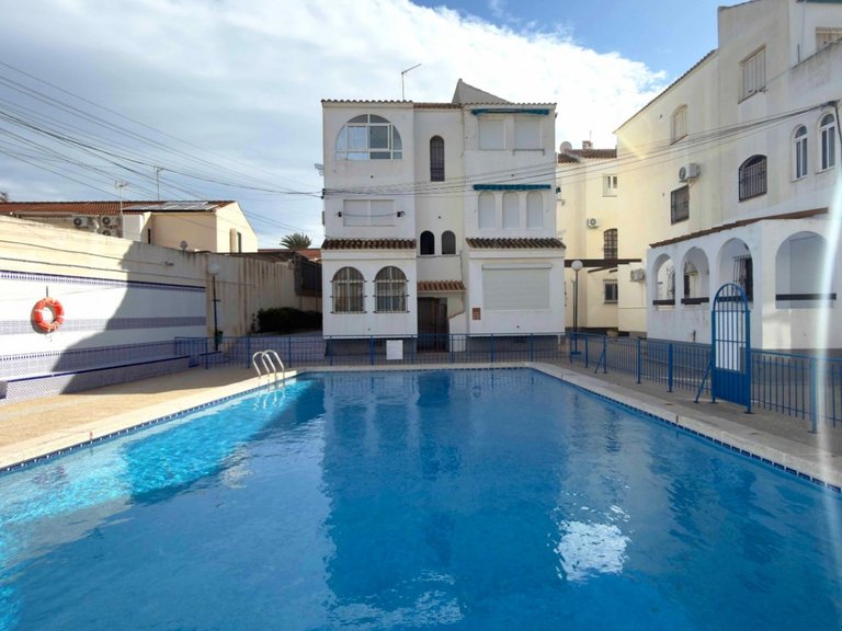 Apartment for Sale in El Acequión - Los Náufragos, Torrevieja, Alicante 1