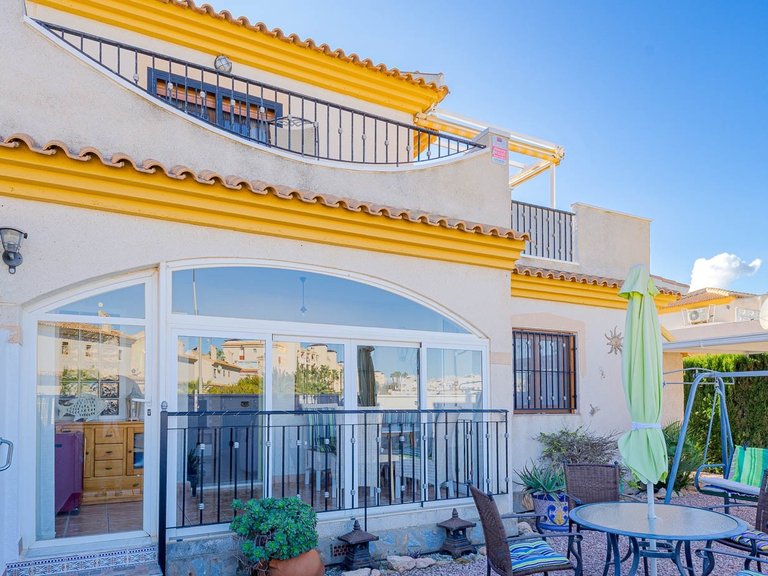 Town House for Sale in Orihuela Costa, Alicante 1