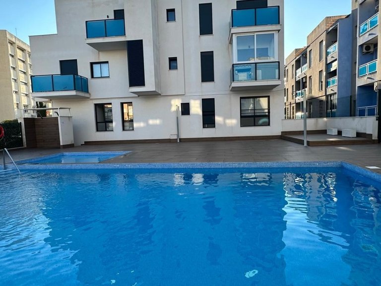 Apartment for Sale in Torrevieja, Alicante 21