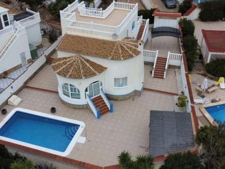 Villa for Sale in Rojales, Alicante 2