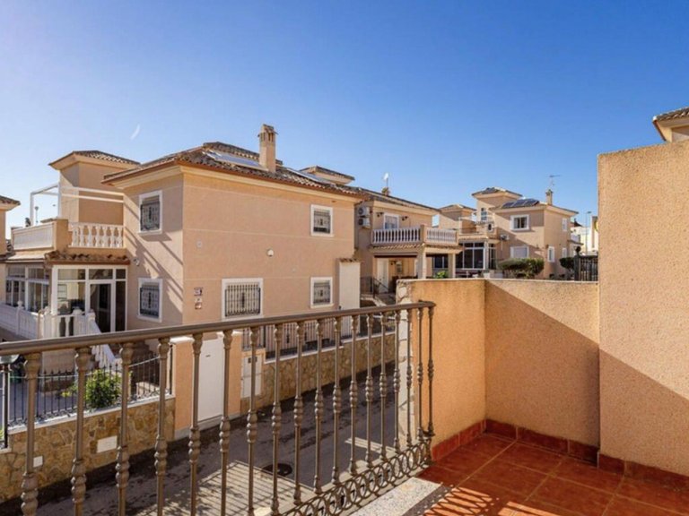 Town House for Sale in Orihuela Costa, Alicante 15