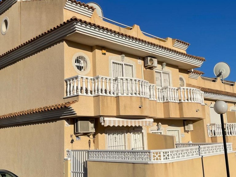 Town House for Sale in Orihuela Costa, Alicante 1