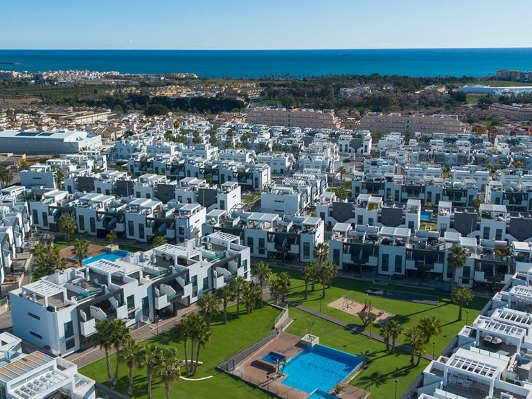 Apartment for Sale in Orihuela Costa, Alicante 18