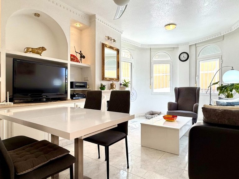 Villa for Sale in Orihuela Costa, Alicante 9